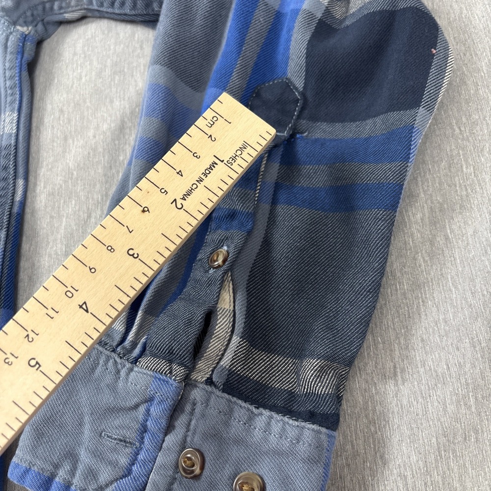 The North Face Men's‎ Flannel Shirt Medium Blue Plaid Long Sleeve Button Up - Picture 5 of 15